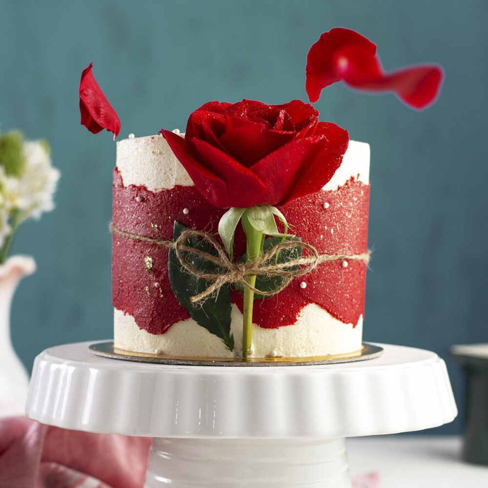 Valentine's Day Cake with Heart Full of Roses | Byrdie Girl Custom Cakes